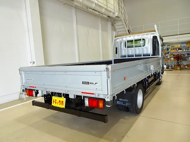 お問合せ管理No.A090 R4 エルフ 2t 4WD FFL ワイドロング 平ボデー|いすゞ エルフ 2RG-NPS88AR(4WD)の写真3