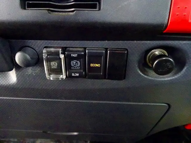 いすゞ エルフ 2RG-NPS88AR(4WD)の写真12