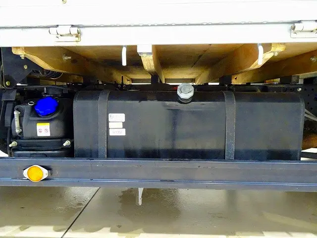 いすゞ エルフ 2RG-NPS88AR(4WD)の写真34