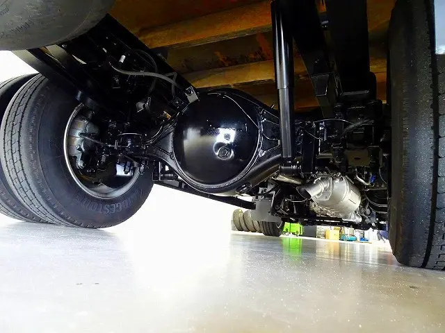 いすゞ エルフ 2RG-NPS88AR(4WD)の写真38