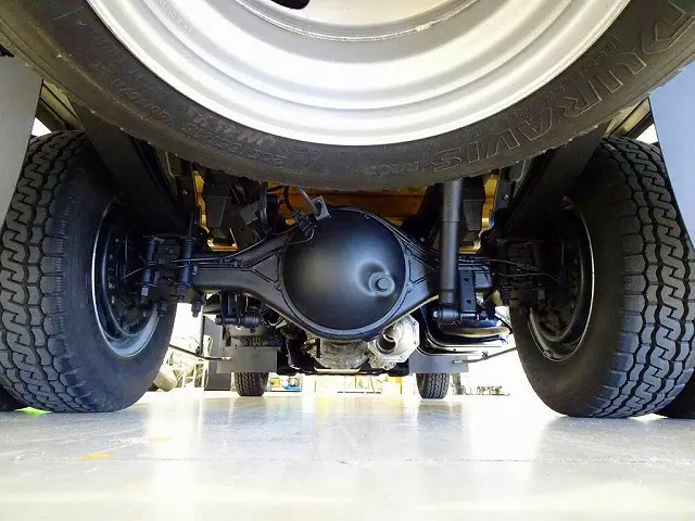 いすゞ エルフ TRG-NLR85AN(2WD)の写真37