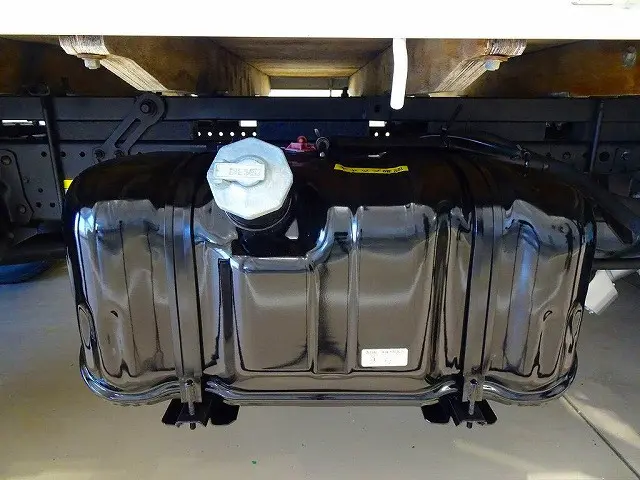 いすゞ エルフ TRG-NLR85AN(2WD)の写真40