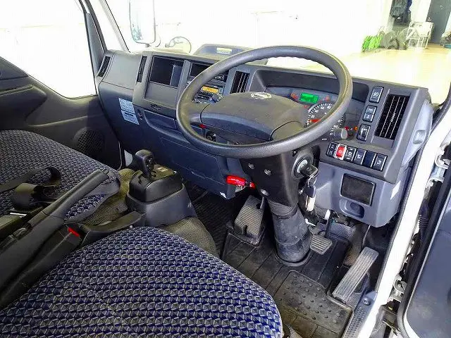 日産 アトラス 2RG-AHS88A(4WD)の写真5