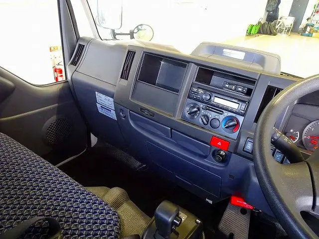 日産 アトラス 2RG-AHS88A(4WD)の写真9