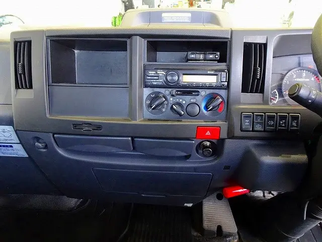 日産 アトラス 2RG-AHS88A(4WD)の写真10