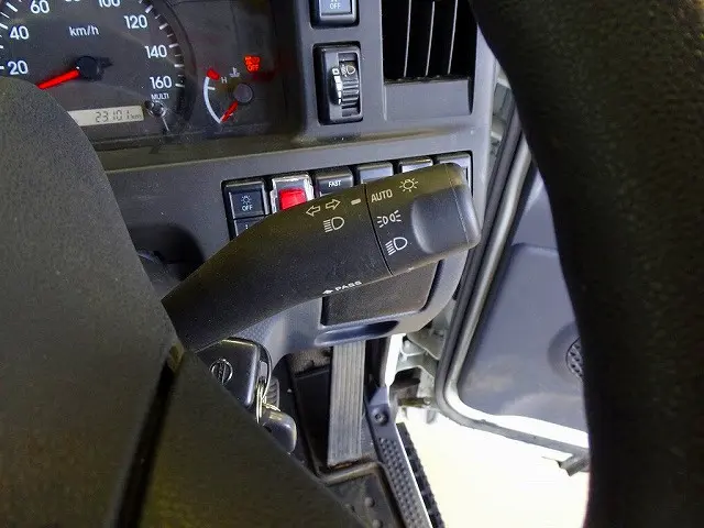 日産 アトラス 2RG-AHS88A(4WD)の写真19