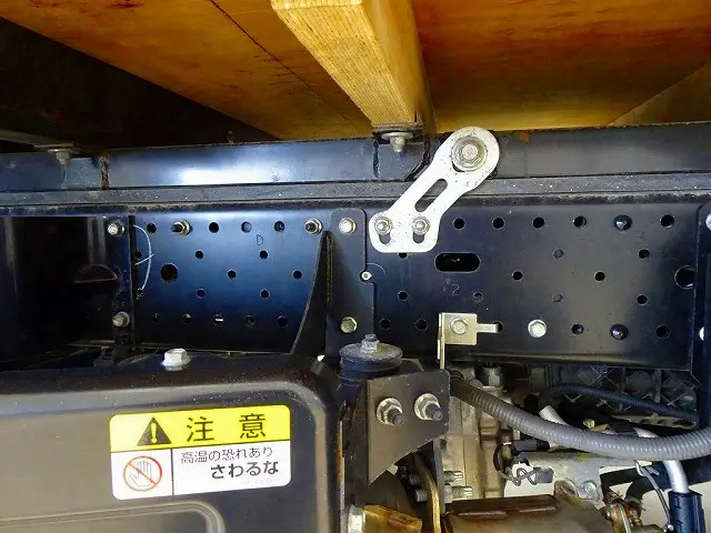 日産 アトラス 2RG-AHS88A(4WD)の写真36