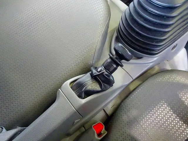 トヨタ ダイナ 2KG-XZU675(4WD)の写真14