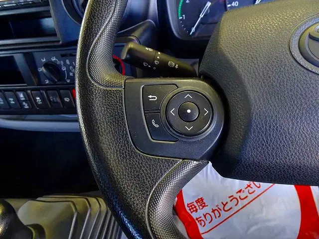 トヨタ ダイナ 2KG-XZU675(4WD)の写真17