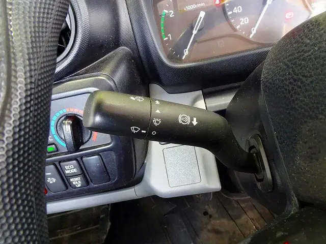 トヨタ ダイナ 2KG-XZU675(4WD)の写真19