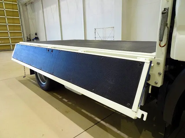 荷台内寸：310×160×38　三方開　左右セイコーラック　リアアオリチェーン2個|トヨタ ダイナ 2KG-XZU675(4WD)の写真26