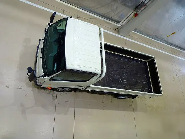 トヨタ ダイナ 2KG-XZU675(4WD)の写真28