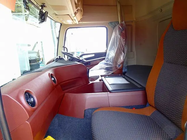 タコグラフ アドブルー ターボ 排気ブレーキ T/Mリターダー デフロック クルーズコントロール ESスタート 車線逸脱警報装置 PCS LEDヘッドライト/フォグランプ TRC|日野 プロフィア 2DG-FW1EHJ(8x4)の写真6