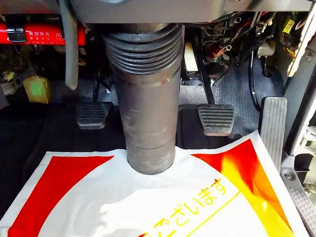 いすゞ エルフ TRG-NHS85A(4WD)の写真18