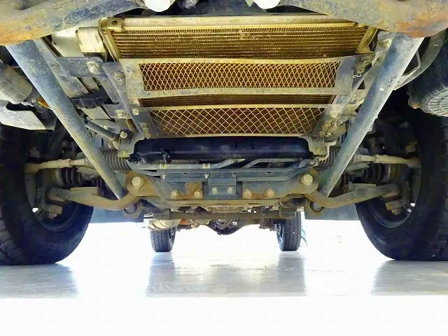 いすゞ エルフ TRG-NHS85A(4WD)の写真32