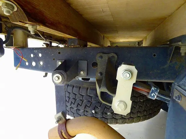 いすゞ エルフ TRG-NHS85A(4WD)の写真35