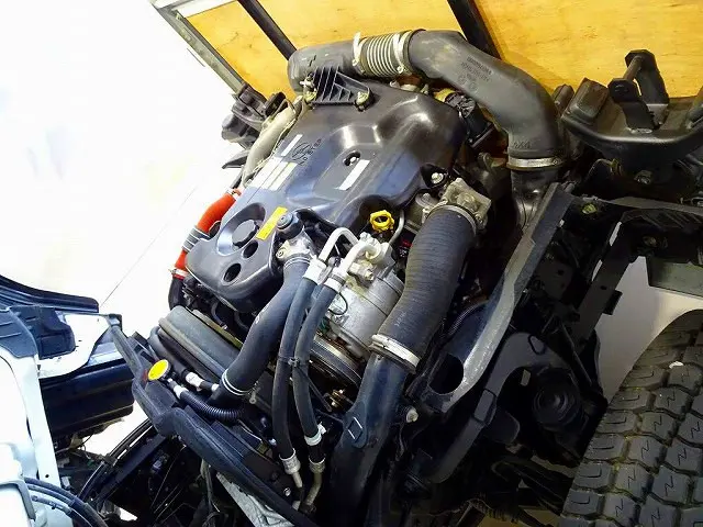 エンジンルーム|いすゞ エルフ TRG-NHS85A(4WD)の写真35