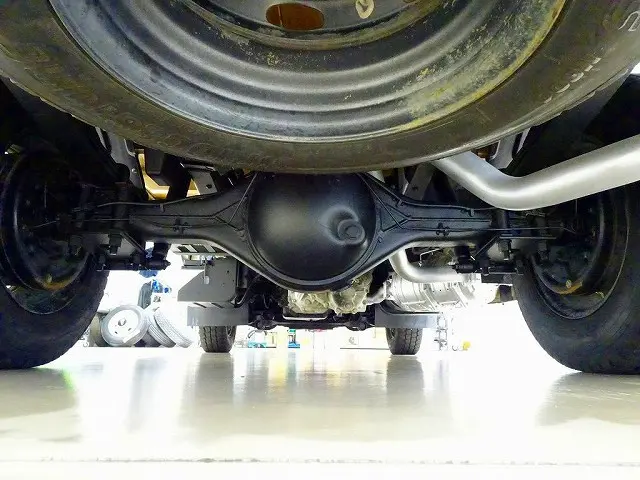 いすゞ エルフ TRG-NHS85A(4WD)の写真39