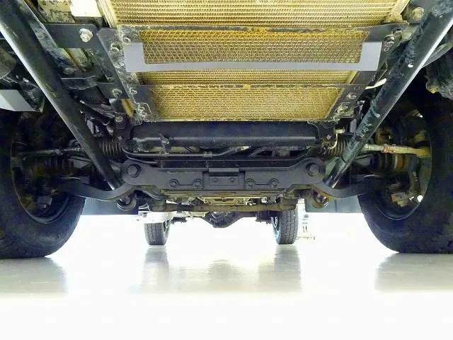 いすゞ エルフ TRG-NHS85A(4WD)の写真40