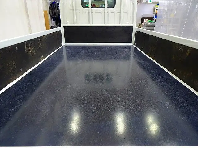 荷台内寸：312×161×38　三方開　床鉄板張り|いすゞ エルフ TRG-NJR85A(2WD)の写真19