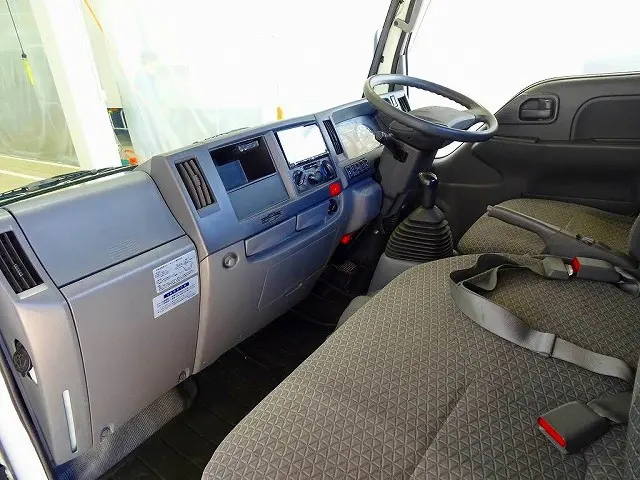 いすゞ エルフ TRG-NHS85A(4WD)の写真7
