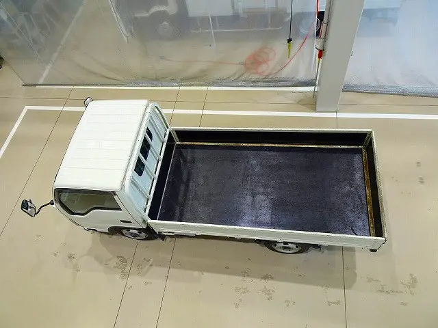 いすゞ エルフ TRG-NHS85A(4WD)の写真29