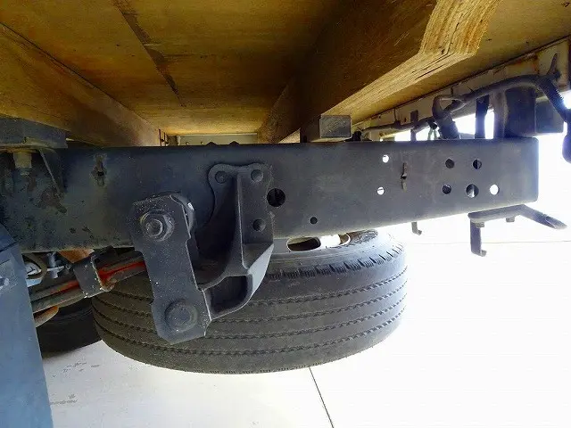 いすゞ エルフ TRG-NHS85A(4WD)の写真32