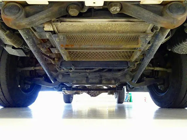 いすゞ エルフ TRG-NHS85A(4WD)の写真34