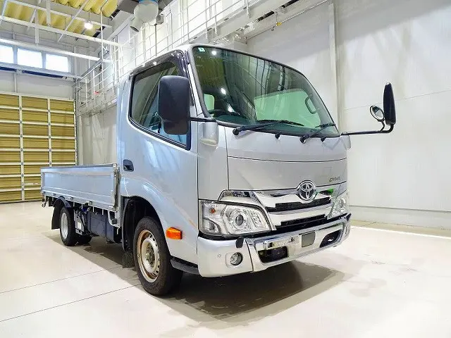トヨタ ダイナ 2PG-GDY281(4WD)の写真2