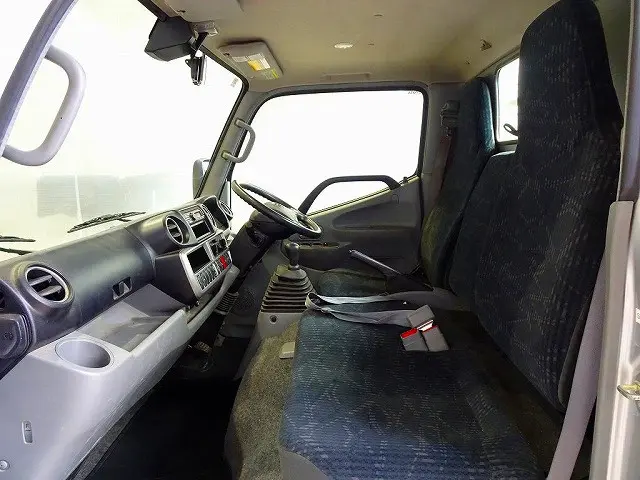 トヨタ ダイナ 2PG-GDY281(4WD)の写真8