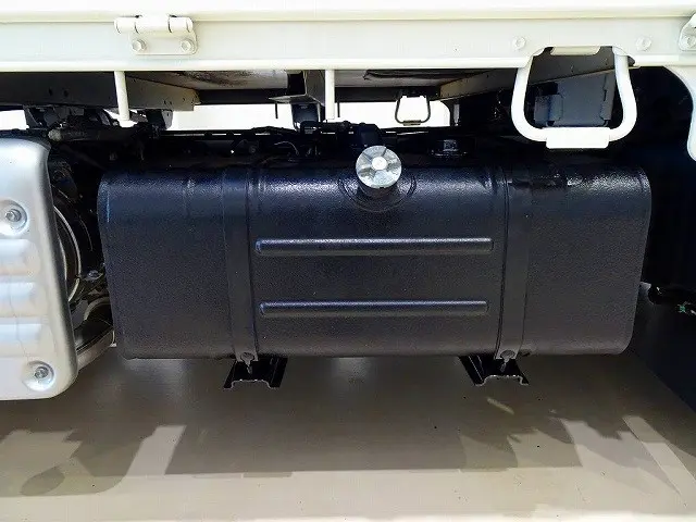 燃料タンク|トヨタ ダイナ 2RG-XZU605(2WD)の写真39