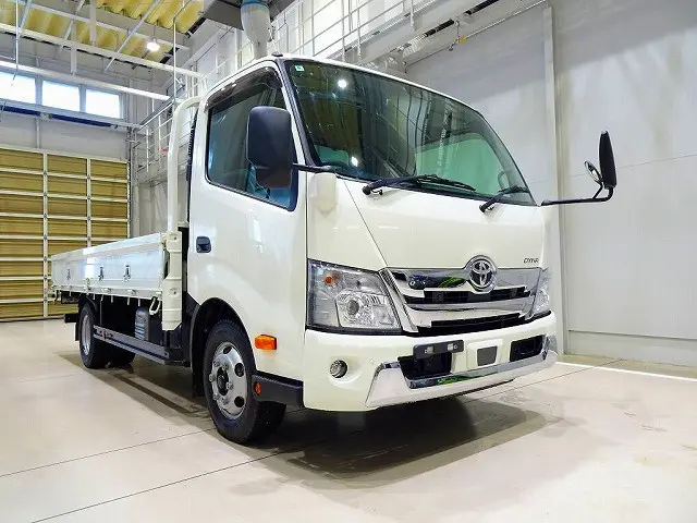 トヨタ ダイナ 2KG-XZU712(2WD)の写真2