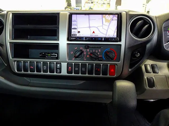 トヨタ ダイナ 2KG-XZU712(2WD)の写真10
