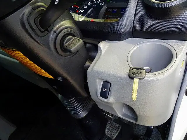 トヨタ ダイナ 2KG-XZU712(2WD)の写真20