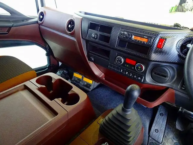 日野 レンジャー 2KG-FD2ABA(2WD)の写真11