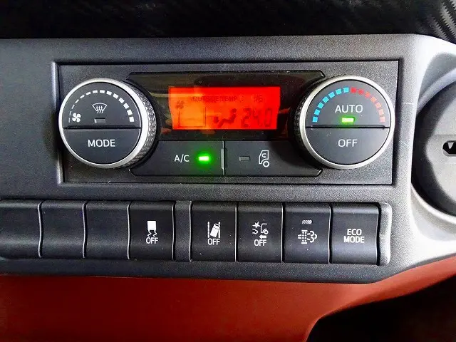 日野 レンジャー 2KG-FD2ABA(2WD)の写真15