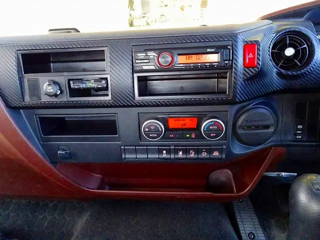日野 レンジャー 2PG-FC2ABA(2WD)の写真11