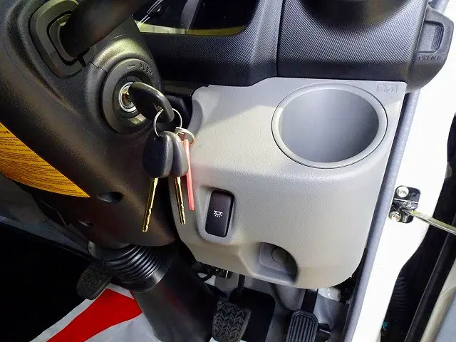 日野 デュトロ 2KG-XZC605M(2WD)の写真19
