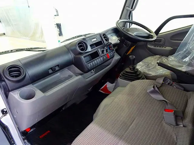 AC PS PW SRS ABS キーレス 左電格ミラー ターボ ヘッドライトLEDバルブ フォグランプ|トヨタ ダイナ LDF-KDY281(4WD)の写真7