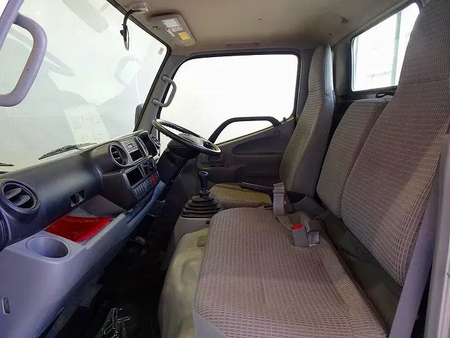 トヨタ ダイナ LDF-KDY281(4WD)の写真8