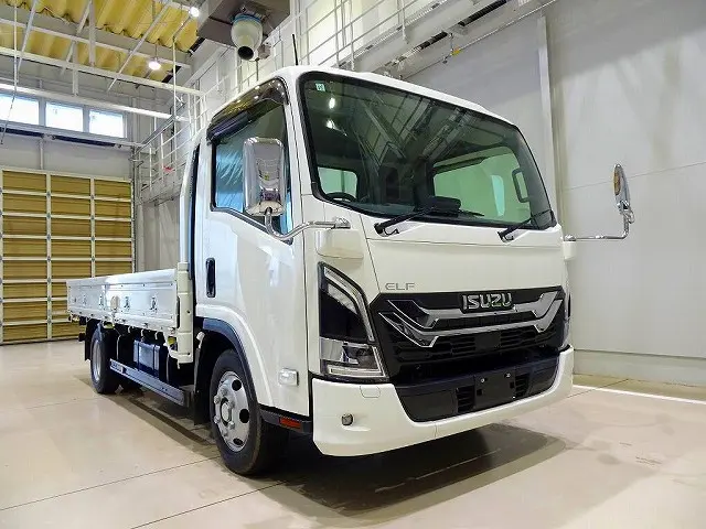 いすゞ エルフ 2RG-NPR88AC(2WD)の写真2