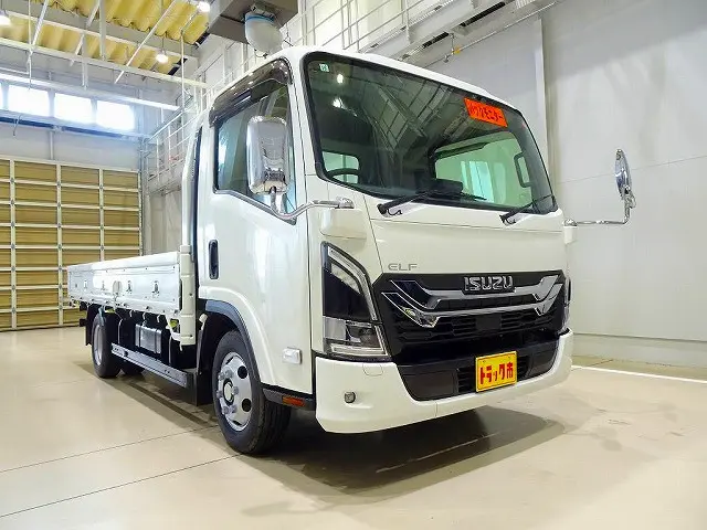 お問合せ管理No.A304　R5 エルフ 3t FFL ワイドロング 平ボデー　メッキフロントグリル/左右ミラーカバー|いすゞ エルフ 2RG-NPR88AC(2WD)の写真2
