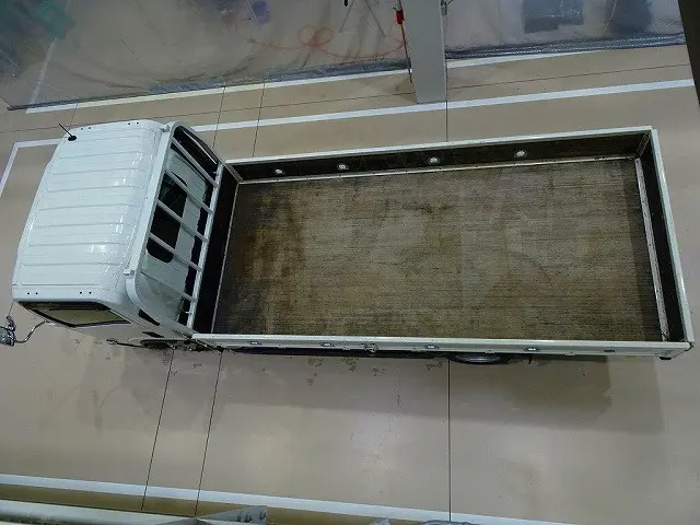 いすゞ エルフ 2RG-NPR88AC(2WD)の写真32