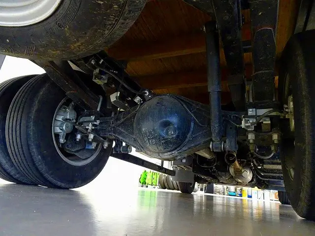 いすゞ エルフ 2RG-NPR88AC(2WD)の写真37