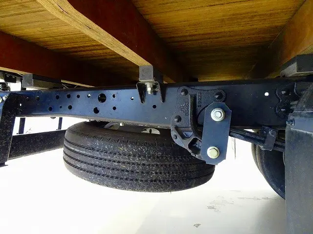 いすゞ エルフ 2RG-NPR88AC(2WD)の写真42
