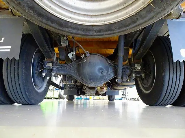いすゞ エルフ TRG-NLR85AR(2WD)の写真33