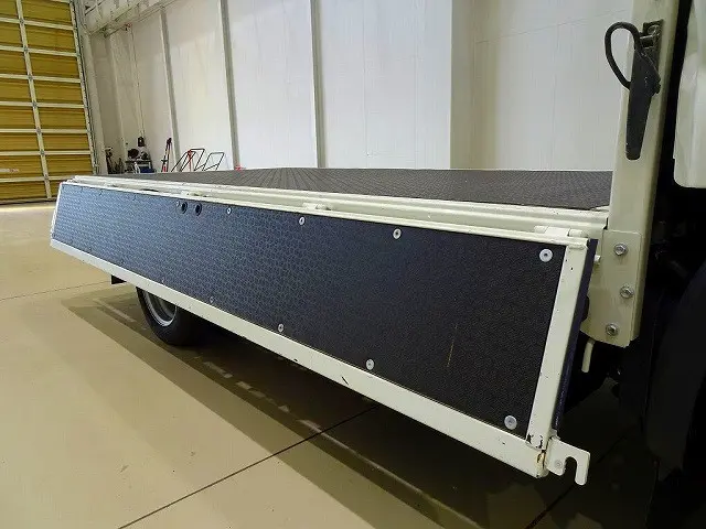 荷台内寸：311×161×38　三方開　左右かるがるゲート|トヨタ ダイナ 2KG-XZC605(2WD)の写真32