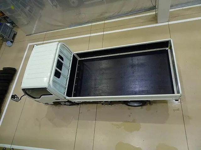 いすゞ エルフ 2RG-NHS88A(4WD)の写真29