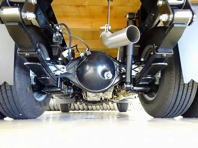 ※スペアタイヤ取付部無し|いすゞ エルフ 2RG-NHS88A(4WD)の写真36