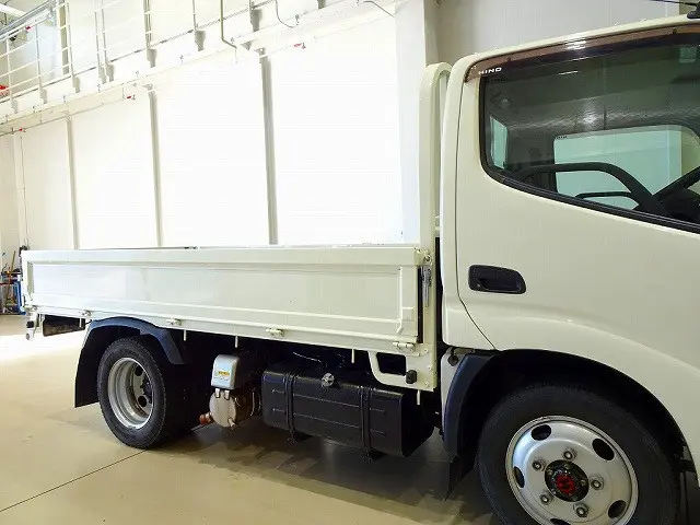 日野 デュトロ TKG-XZU675M(4WD)の写真19